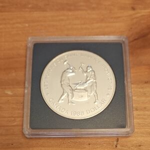 Canada 1988 Silver Dollar Commemorative Coin - Silver